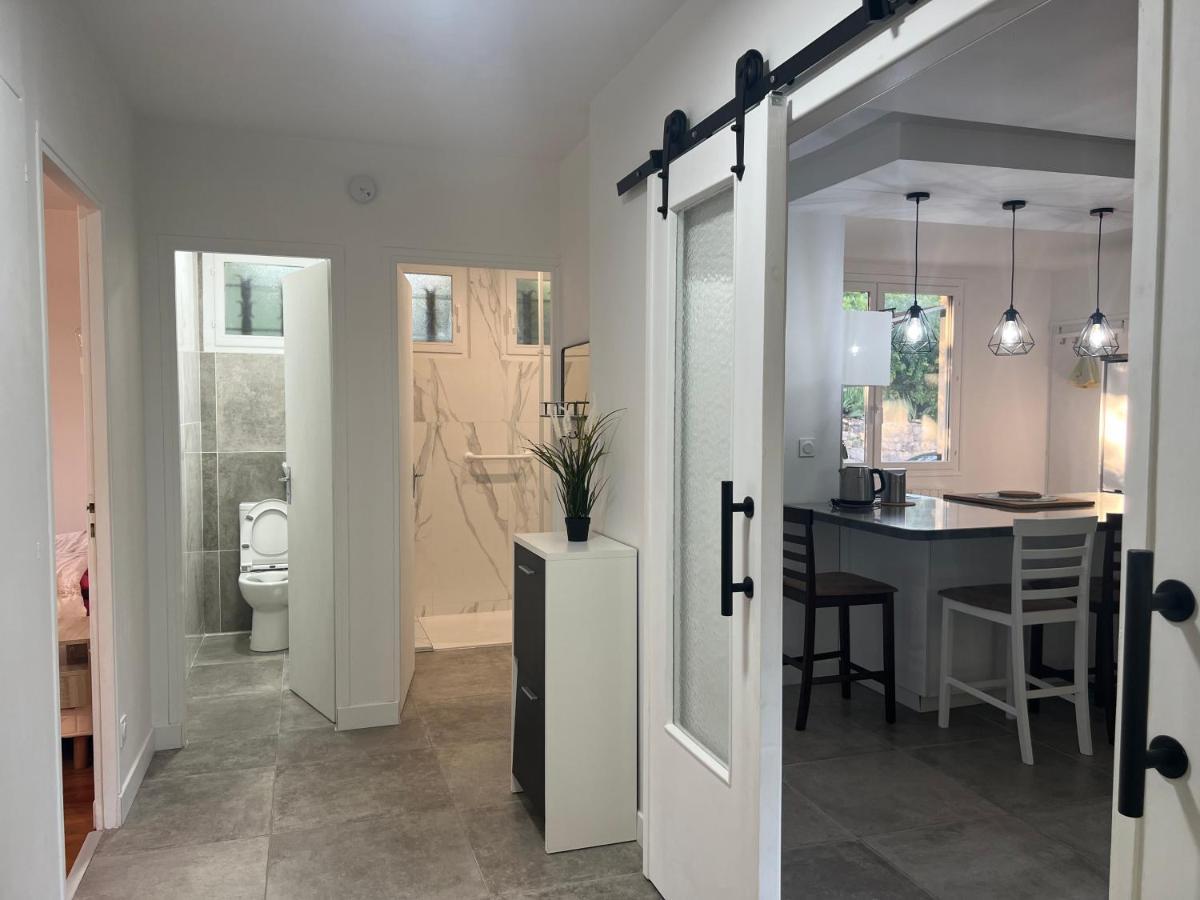 Holiday home Maison Aux Massots